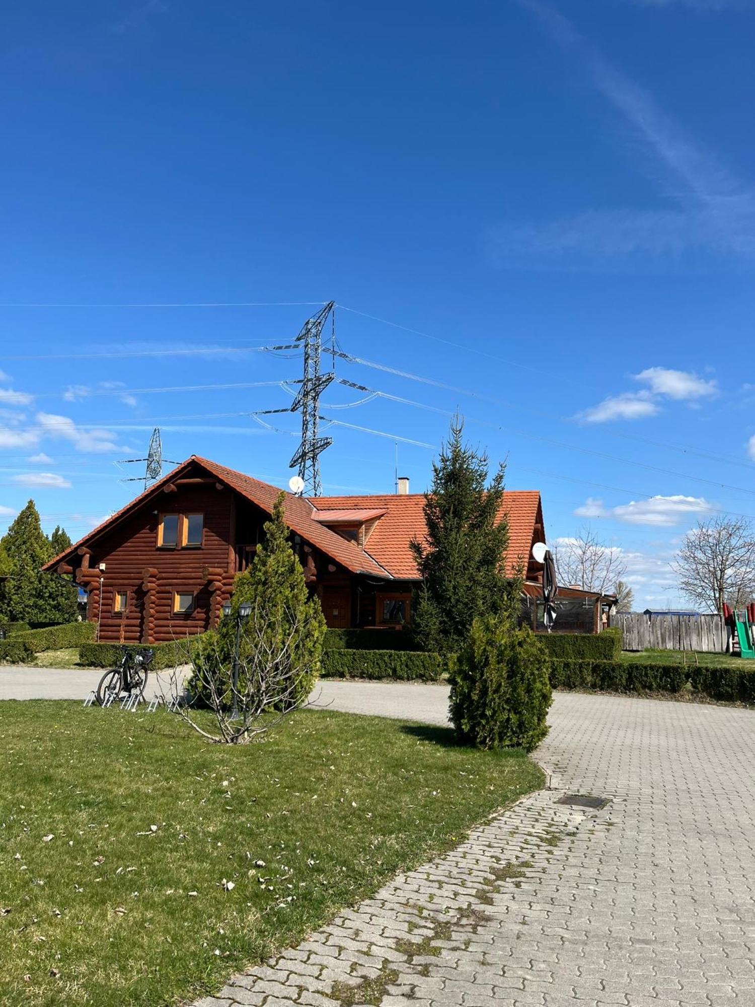 Nimrod Apartman Gabcikovo Exterior photo